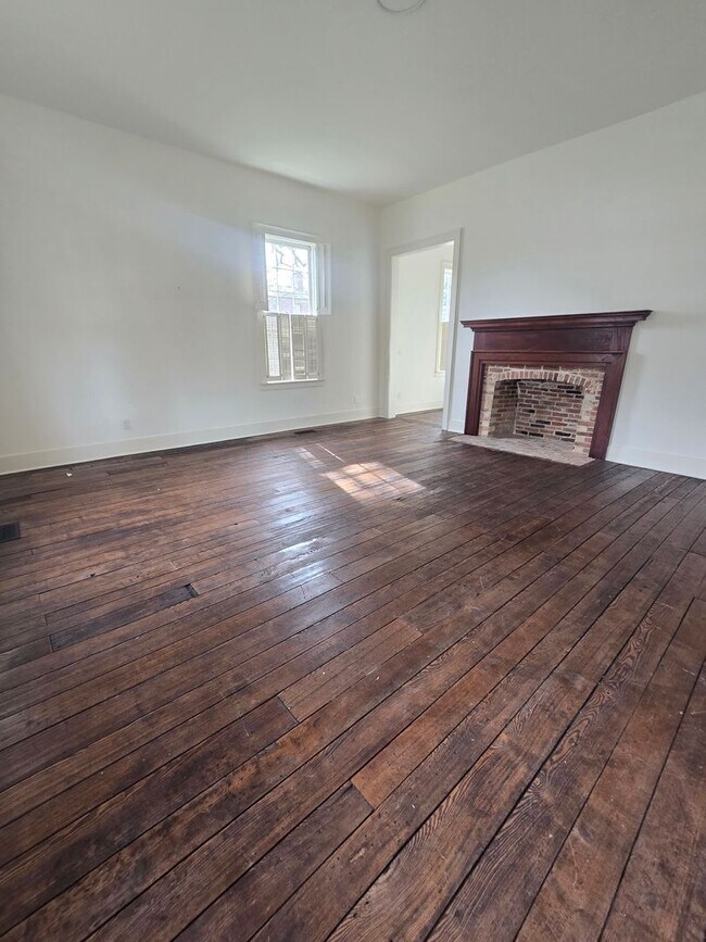 Photo - Historic Home available in Frankfort Kentucky