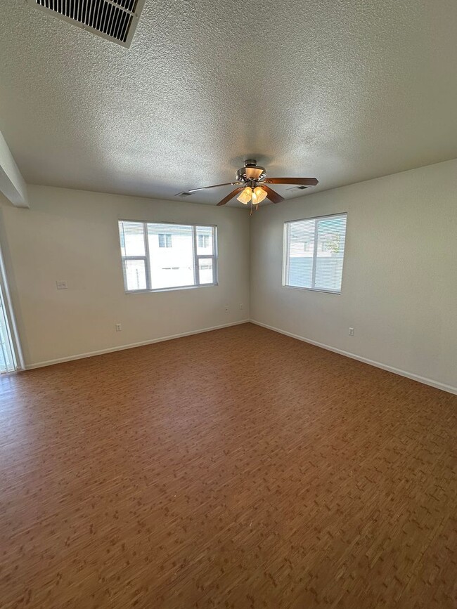 Photo - 3 BEDROOM, 2.5 BATHROOM SOUTH PARK TWINHOME WITH ATTACHED 2 CAR GARAGE