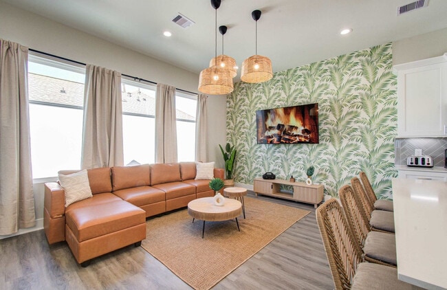 Photo - 8320 Curry Rd Unidad ID1391267P