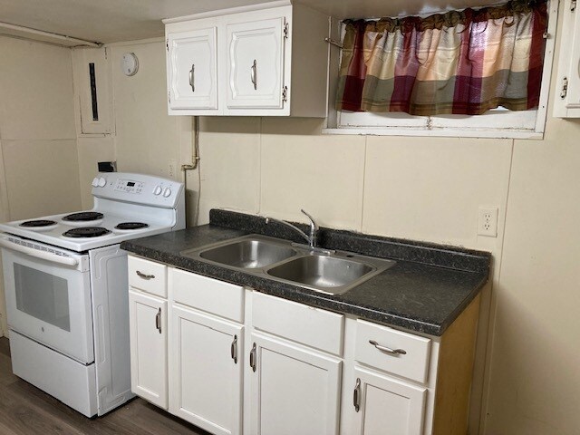2112 W 4th St Unit 3