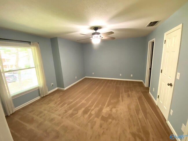 Photo - 2053 Woodlawn Dr SW Unit 2053
