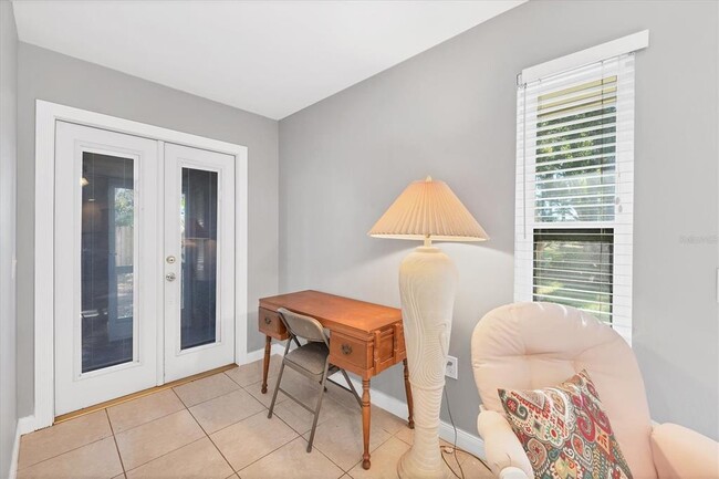 Photo - 2703 Forest Knoll Dr