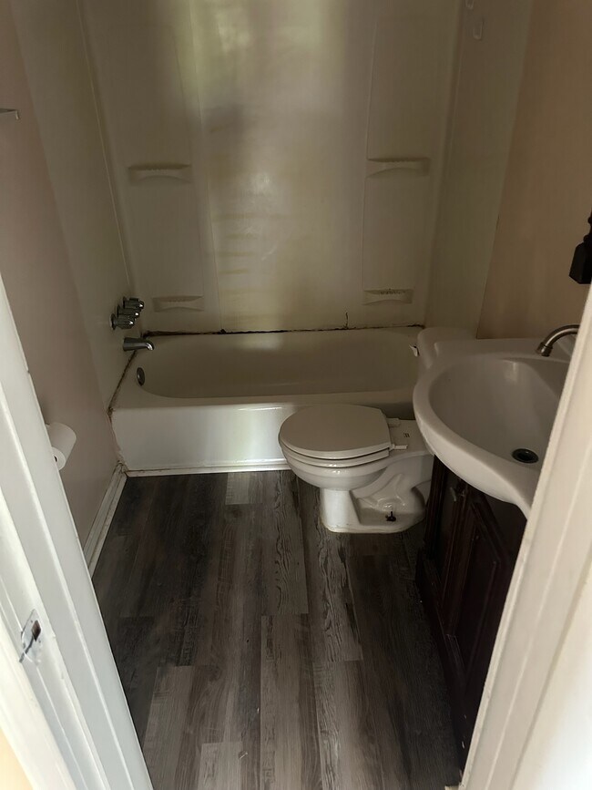 Photo - 6 Enfield St Unit 1