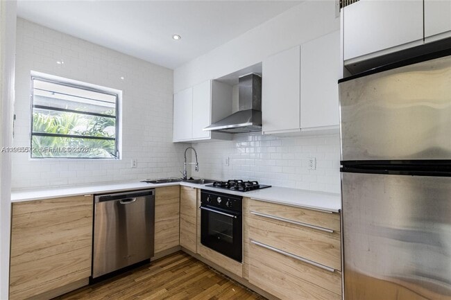 Photo - 1130 Venetian Way Unit 2B