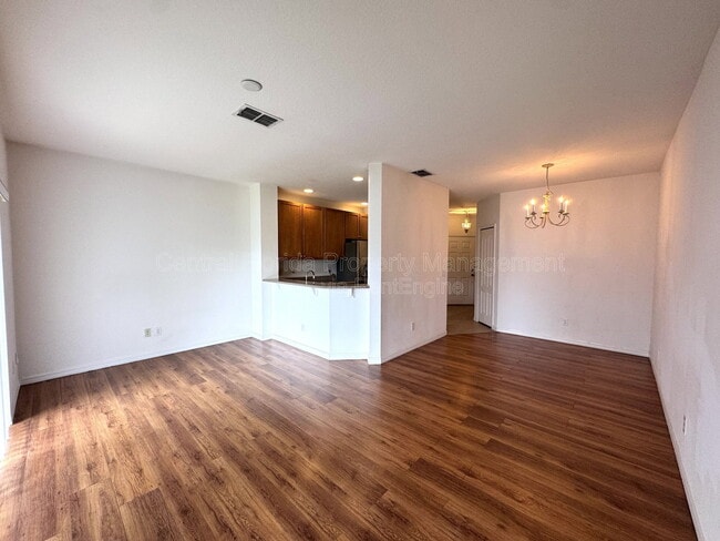 Photo - 10735 Savannah Wood Ct
