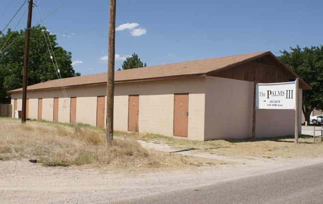 Photo - Hideaway Apartments