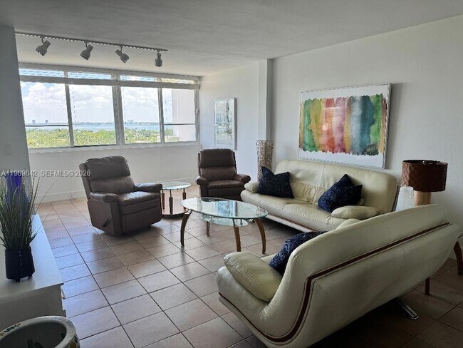 Photo - 5005 Collins Ave Unit 1404