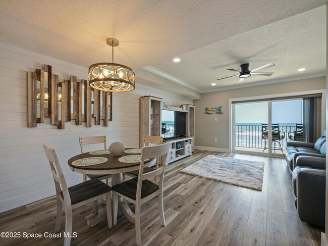 199 Jimmy Buffett Mem Hwy Unit B205