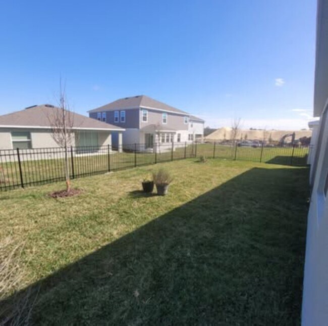 Photo - 4013 Redbridge Lp