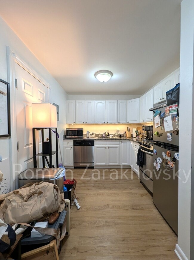Photo - 11 Embassy Rd Unit 6C