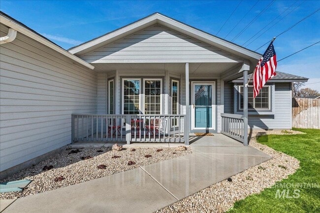 Photo - Cute 3 bedroom 2 Bathroom House!