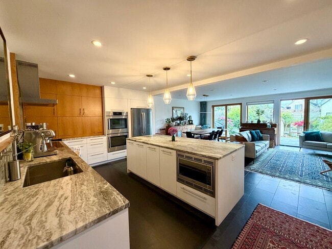 Photo - Stunning Designer-Renovated 4BR/3BA Single-Family Home in Outer Sunset, Just Blocks from Ocean Be...