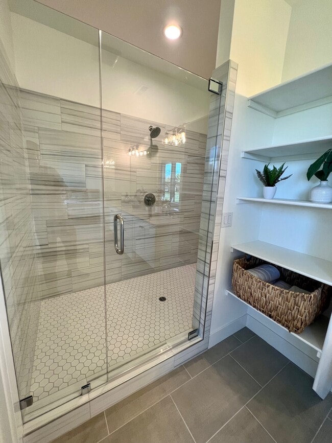 Photo - 107 Golf Vw Dr