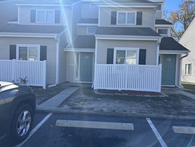 Building Photo - 800 Deer Creek Rd