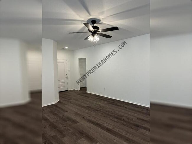 Photo - 122 Powder River Dr