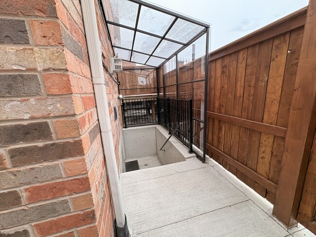 Photo - 454 Acumen Ct Unit 1