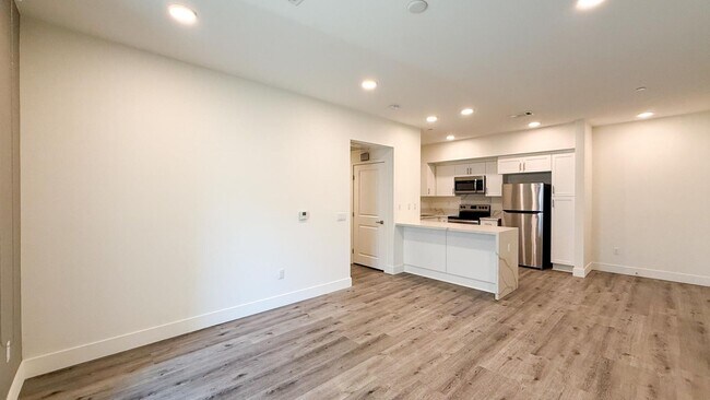 Ridgeway Apartments
