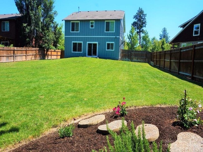 Photo - 20333 Aberdeen Dr