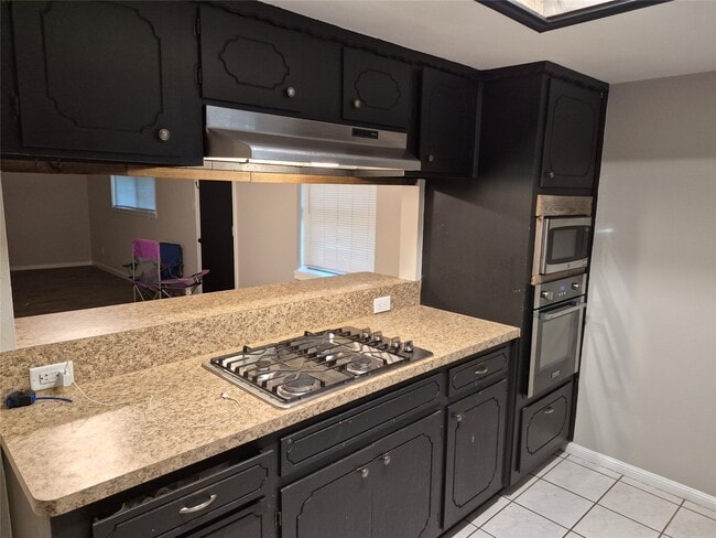 Photo - 638 Cherry Valley Dr