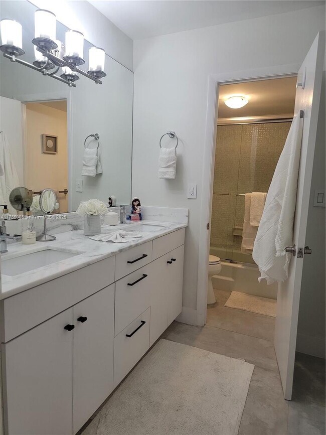 Photo - 150 Ocean Lane Dr Condo Unit 9D
