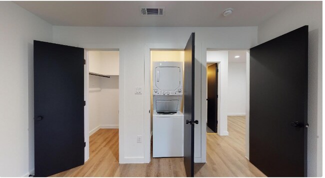 Photo - 5103 Live Oak St Unit 1204