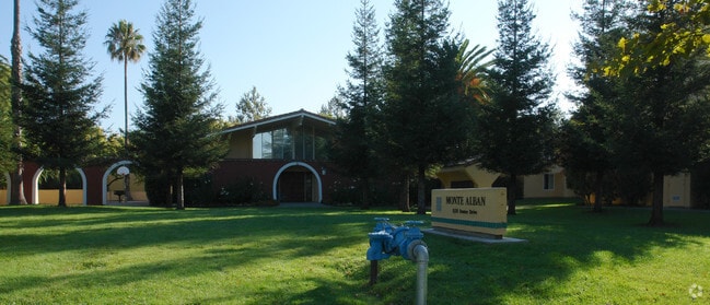 Photo - Monte Alban Apartments