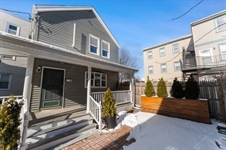 Building Photo - 9 Dexter St Unit SF