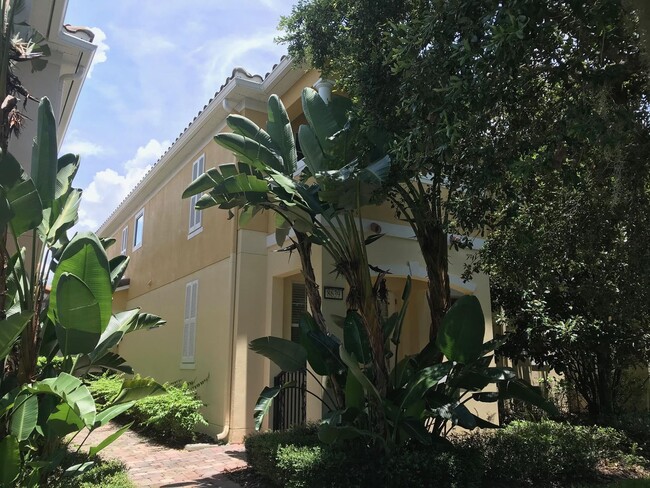 Photo - Gorgeous 3/3 Townhouse in VillageWalk of L...