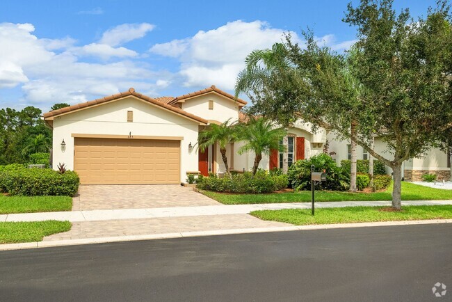 Building Photo - 4/2 Copperleaf POOL home in Palm City!!