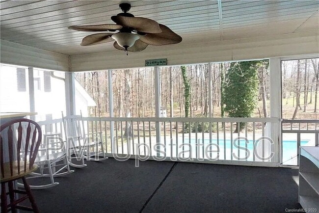 Photo - 4264 Walnut Ridge Rd