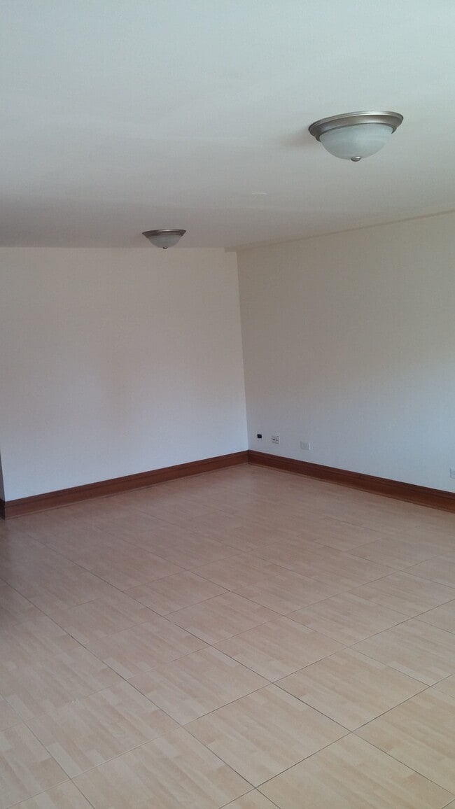 Photo - 5009 N Mango Ave Unit 3