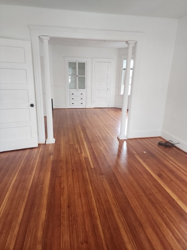 114 Hancock St