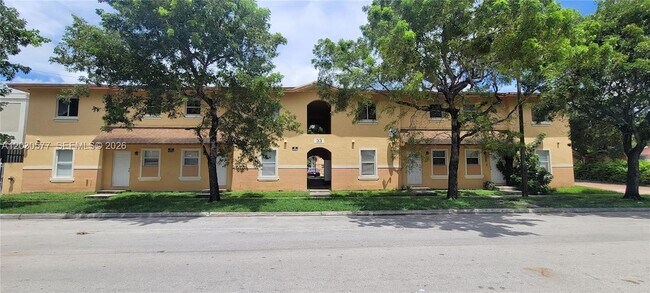 33 E 20th St Unit 203