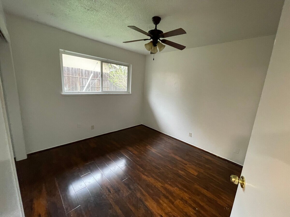 Photo - Cute Citrus Heights Duplex