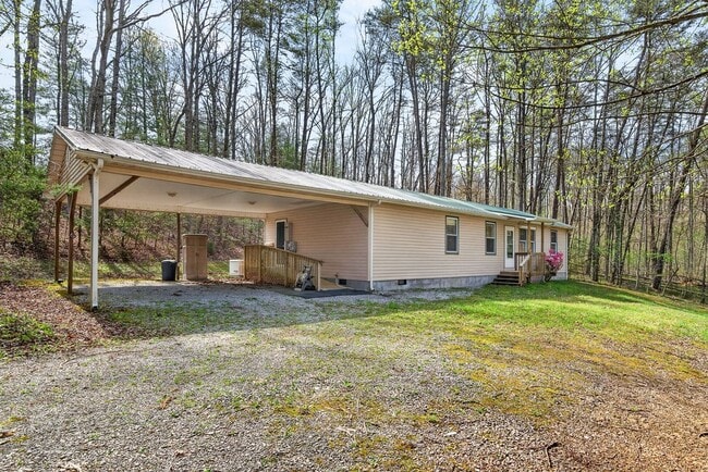 Photo - 4067 Blaylock Rd