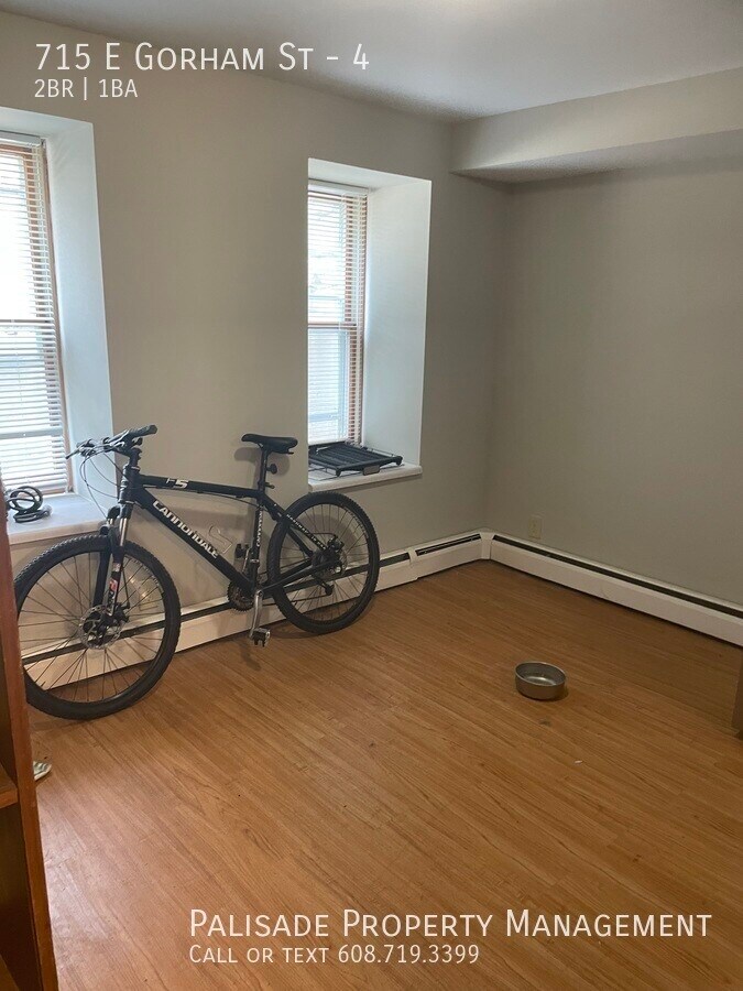 Photo - 715 E Gorham St Unit 4