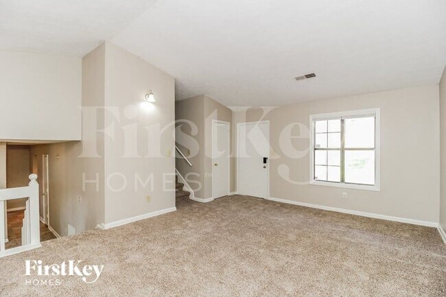 Photo - 5211 Scarbrough Ln