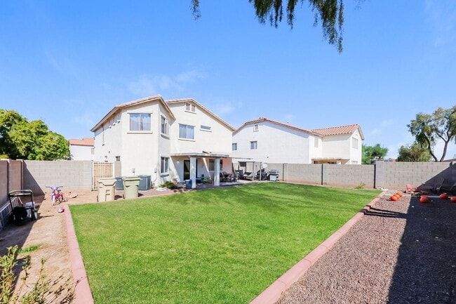 Photo - 5945 N 73rd Dr