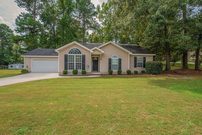 Building Photo - 812 Coronet Dr
