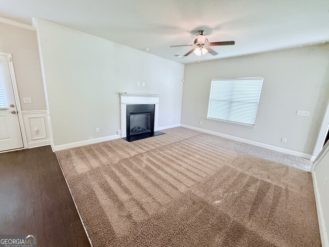Photo - 188 Leland Ln