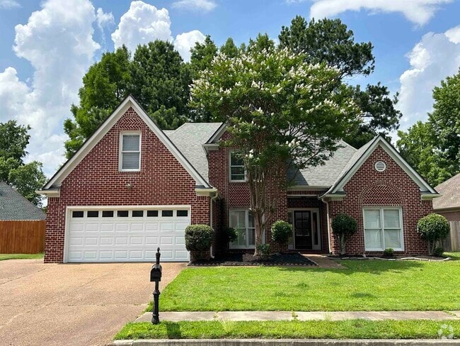 Building Photo - 8570 Meadow Green Dr Rental