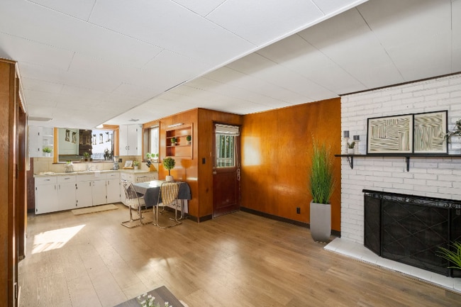 Photo - 1613 Scott Pl Unit Lower