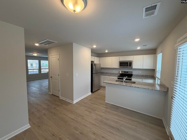 Photo - 216 Brando Wy