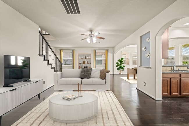 Photo - 4027 Waterford Ln