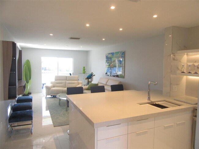 12538 SW Kingsway Cir Unit 607