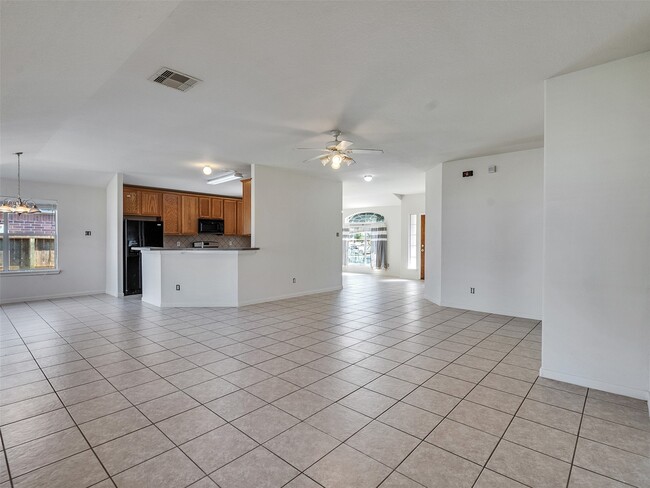 Photo - 2306 Diamond Springs Dr