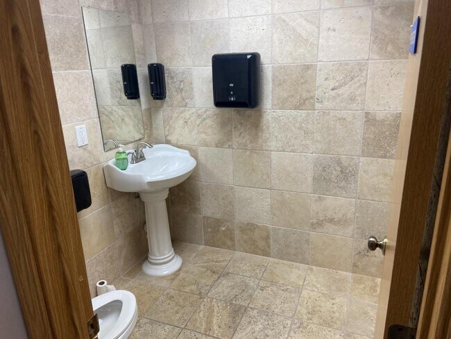 Photo - 27253 Van Dyke Ave