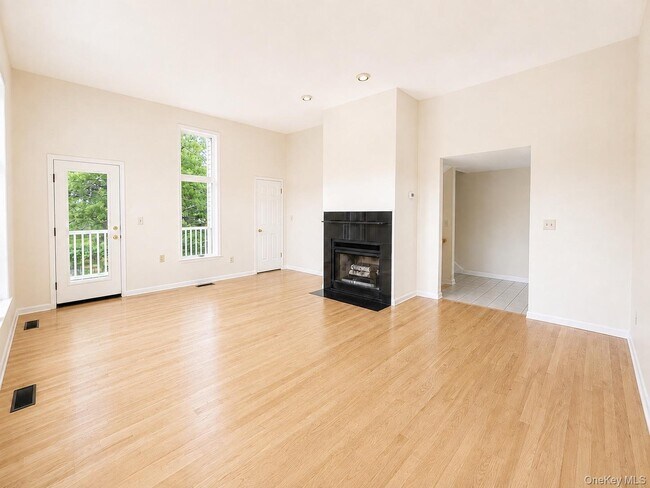 Photo - 6 Cornell Pl