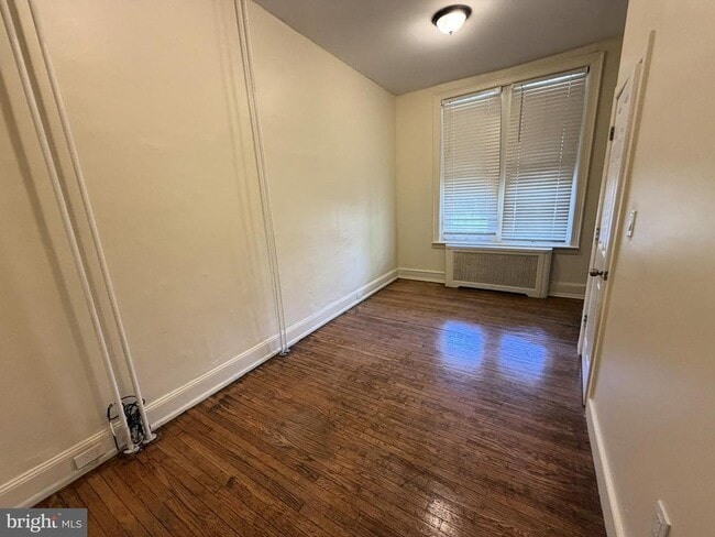 Photo - 4718 Hazel Ave Unit 1