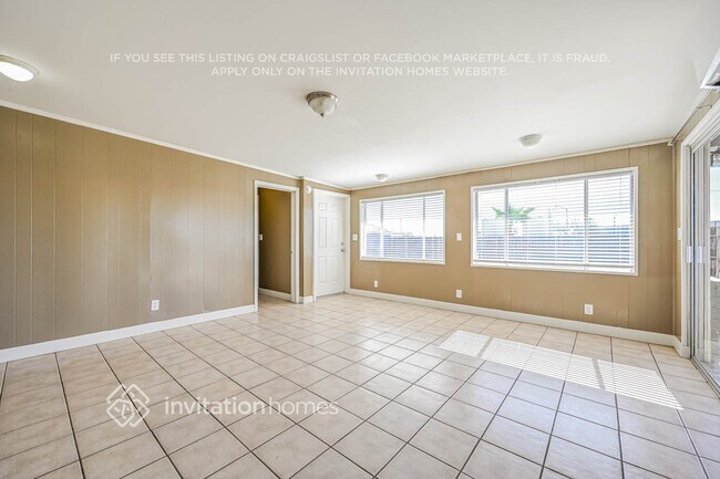 Photo - 11207 W Oregon Ave